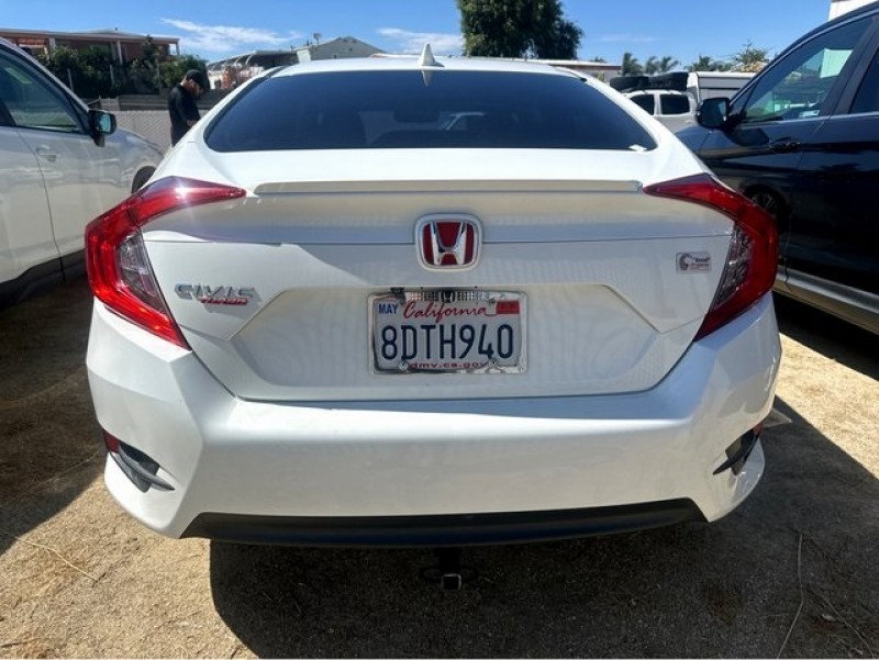 2018 Honda Civic EX-L JHMFC1F70JX005332