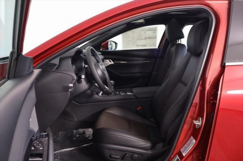 2026 Mazda Mazda3 2.5 S Premium JM1BPAML2T1851150