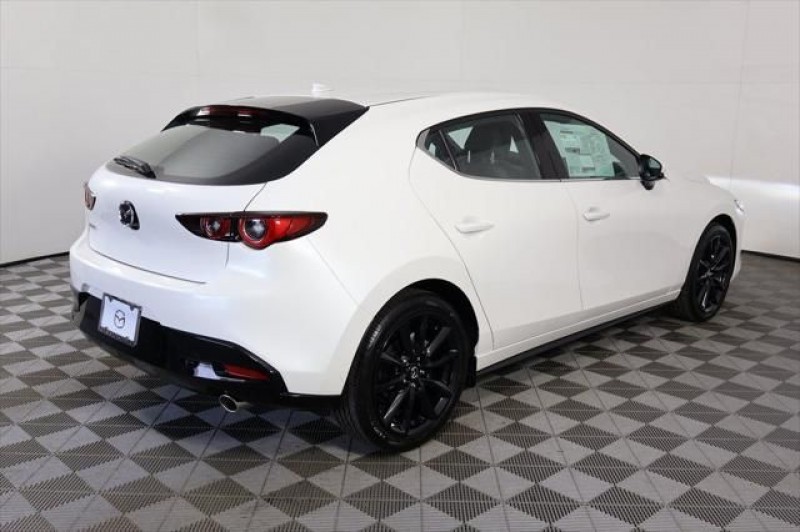 2026 Mazda Mazda3 2.5 S Premium JM1BPAML8T1850827