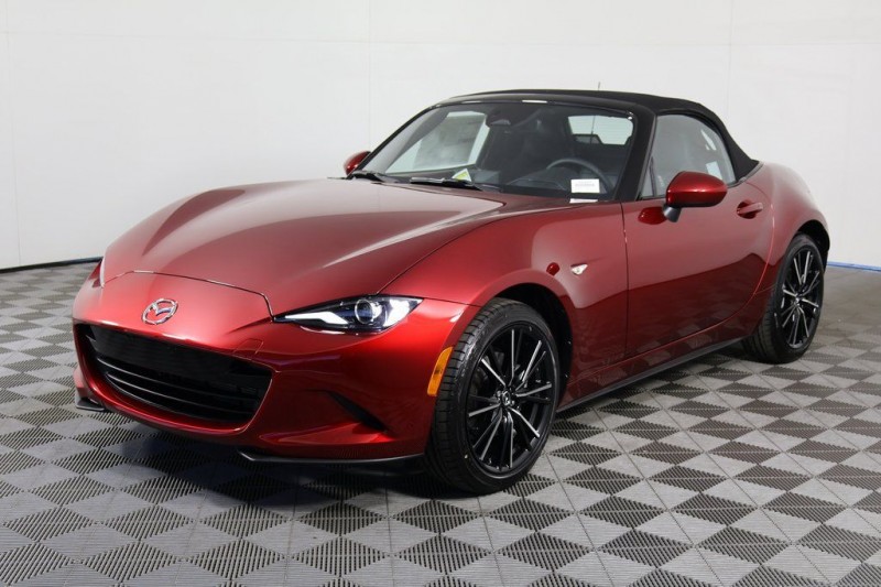 2025 Mazda MX-5 Miata Grand Touring JM1NDAD77S0660143