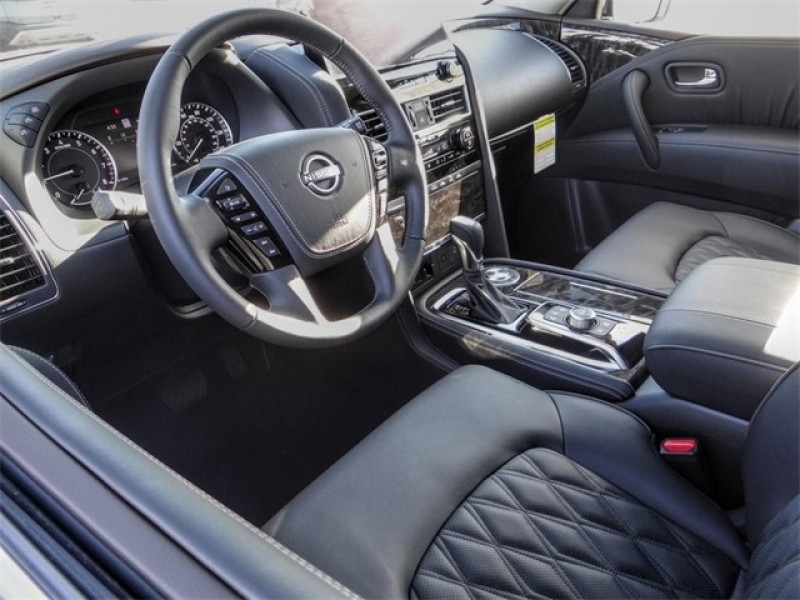 2022 Nissan Armada Platinum JN8AY2DA0N9393985 2022 Nissan Armada Platinum JN8AY2DA0N9393985