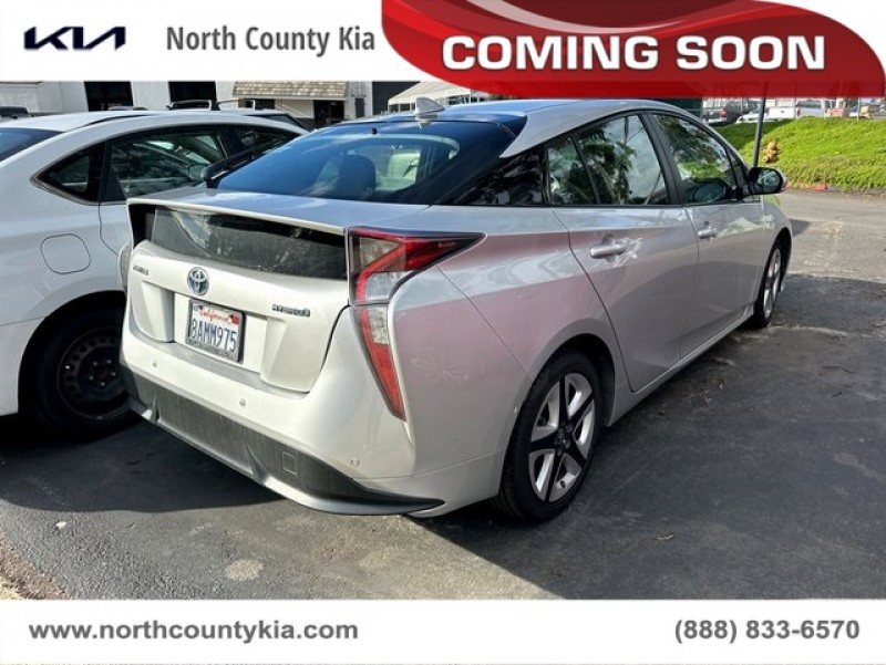 2017 Toyota Prius Three Touring JTDKARFU5H3542791