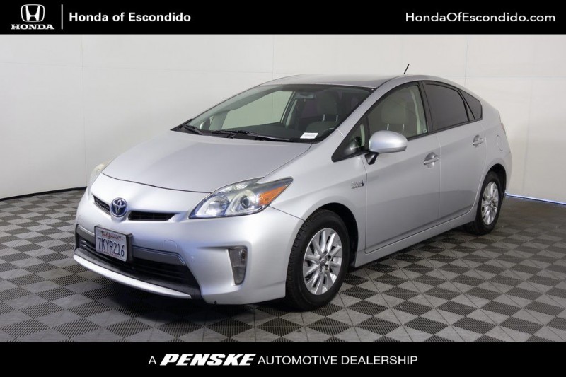 2015 Toyota Prius Plug-in Base JTDKN3DP3F3071865