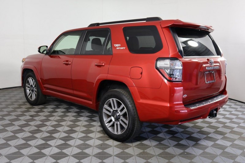 2022 Toyota 4Runner TRD Sport JTEAU5JR8N5277097