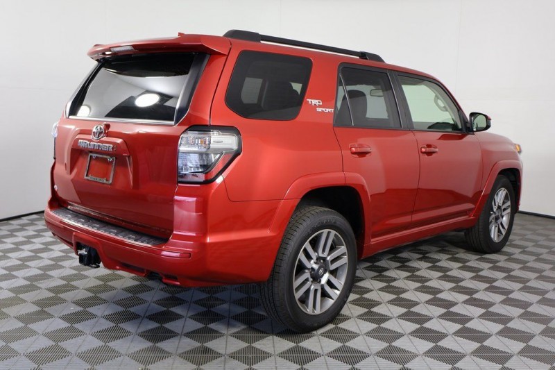 2022 Toyota 4Runner TRD Sport JTEAU5JR8N5277097