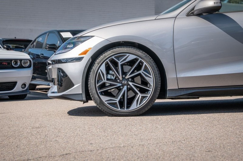 2023 Hyundai IONIQ 6 SEL KMHM34AC8PA043994