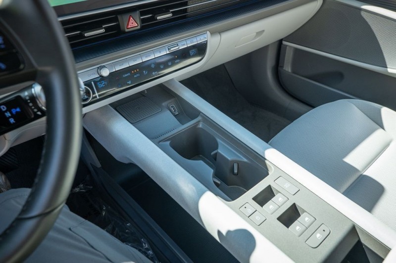 2023 Hyundai IONIQ 6 SEL KMHM34AC8PA043994