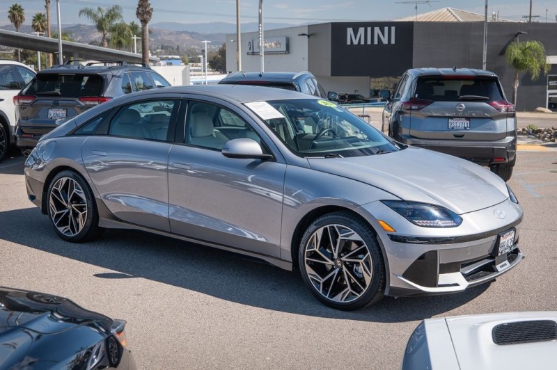 2023 Hyundai IONIQ 6 SEL KMHM34AC8PA043994