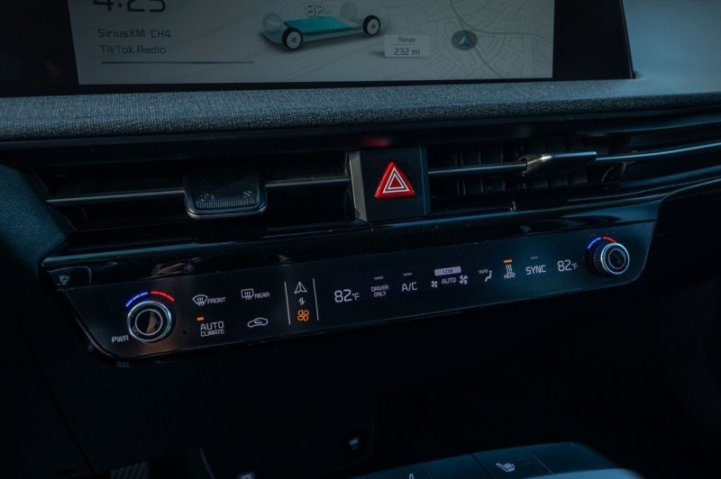 2024 Kia EV6 Light KNDC34LA0R5224823