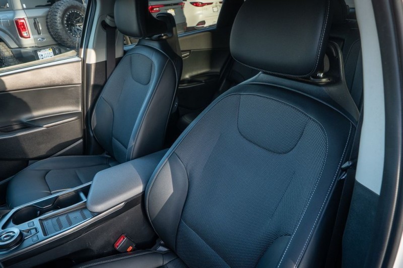 2024 Kia EV6 Light KNDC34LA0R5224823