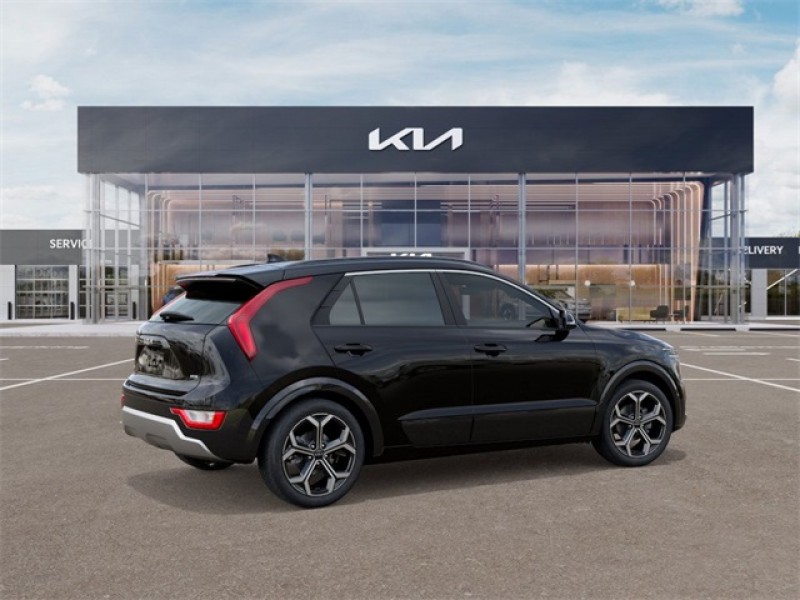 2025 Kia Niro EX Touring KNDCR3LE7S5282297
