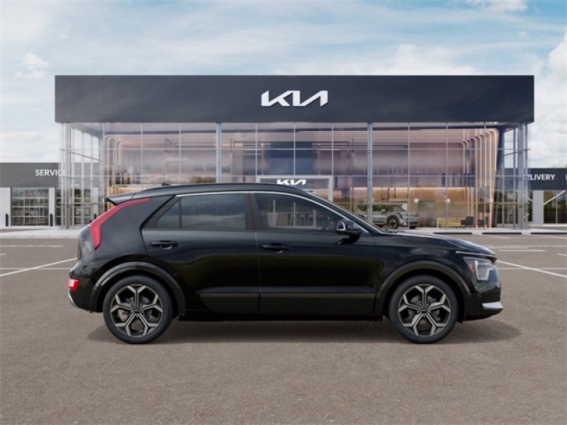 2025 Kia Niro EX Touring KNDCR3LE7S5282297