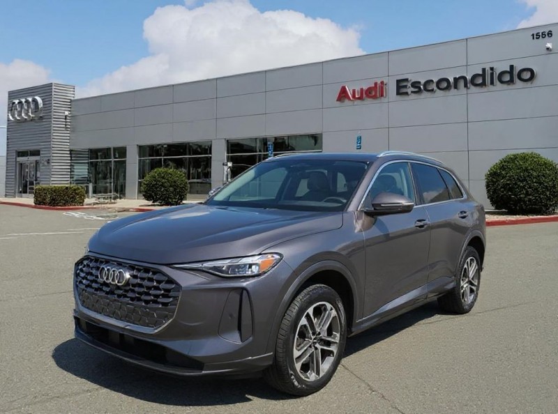 2025 Audi Q5  WA11AAGU4S2093896