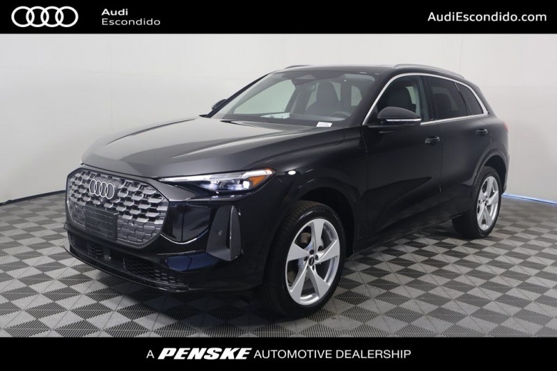 2025 Audi Q5  WA12AAGU0S2046711