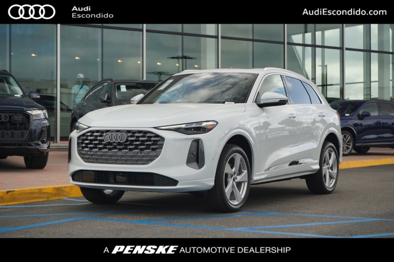 2025 Audi Q5  WA12AAGU2S2016772