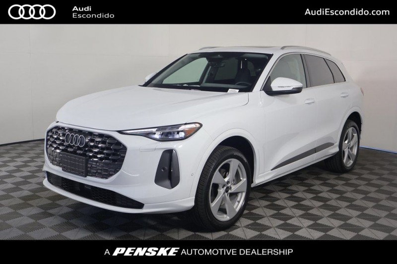 2025 Audi Q5  WA12AAGU7S2047094