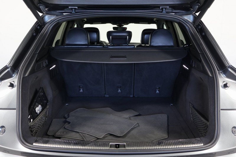 2021 Audi SQ5 Premium Plus 3.0 TFSI quattro WA1B4AFY7M2041844