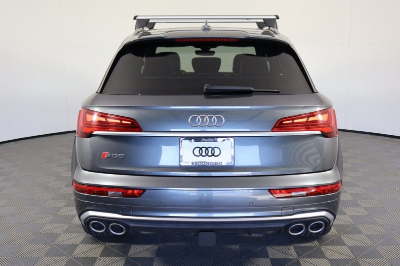 2021 Audi SQ5 Premium Plus 3.0 TFSI quattro WA1B4AFY7M2041844