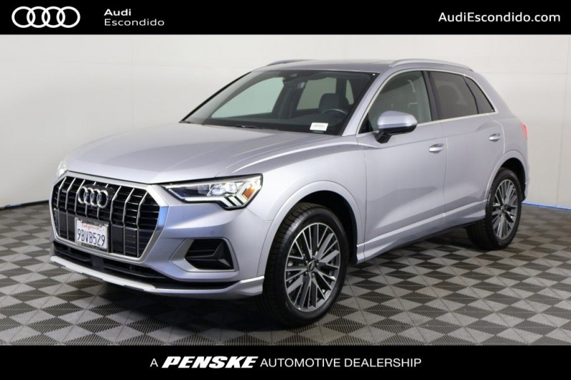 2022 Audi Q3 Premium Plus WA1BUCF3XN1127351