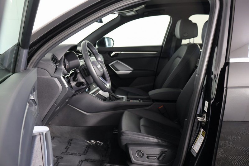 2022 Audi Q3 Premium WA1DECF35N1148355