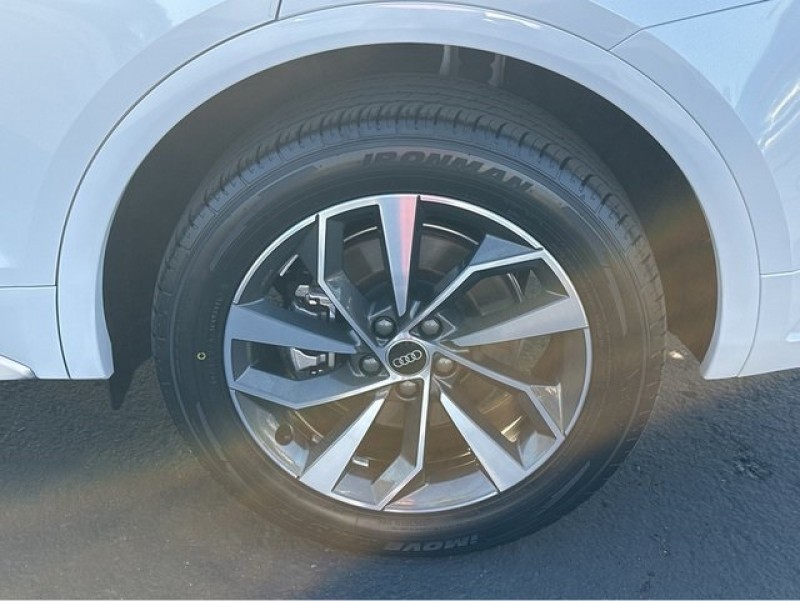 2022 Audi Q5 S line Premium Plus 45 TFSI quattro WA1EAAFY2N2121012