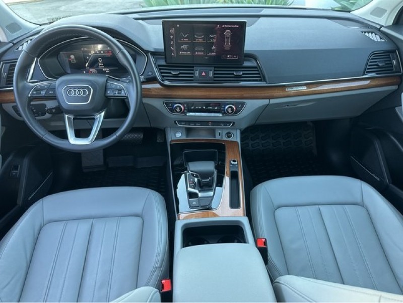 2022 Audi Q5 S line Premium Plus 45 TFSI quattro WA1EAAFY2N2121012