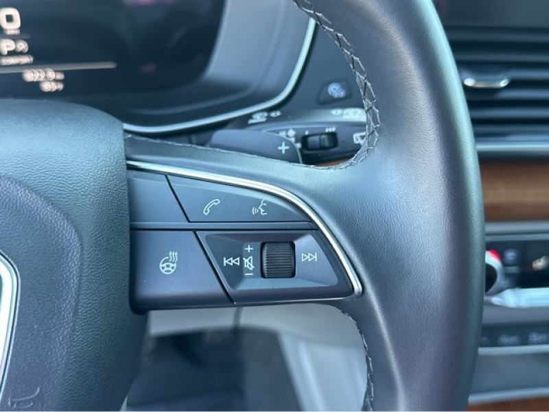 2022 Audi Q5 S line Premium Plus 45 TFSI quattro WA1EAAFY2N2121012