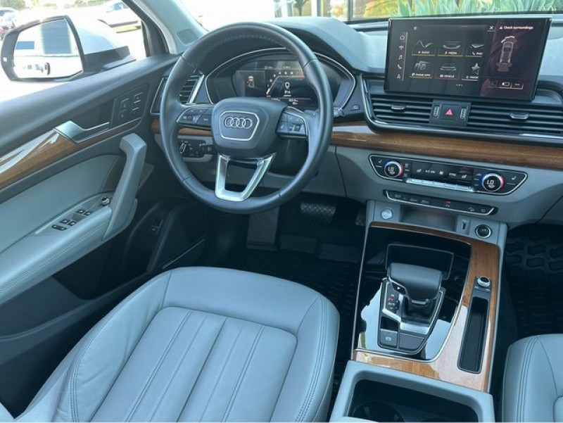 2022 Audi Q5 S line Premium Plus 45 TFSI quattro WA1EAAFY2N2121012
