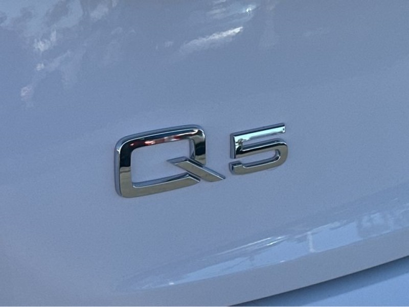 2022 Audi Q5 S line Premium Plus 45 TFSI quattro WA1EAAFY2N2121012