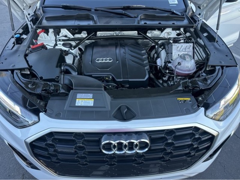2022 Audi Q5 S line Premium Plus 45 TFSI quattro WA1EAAFY2N2121012