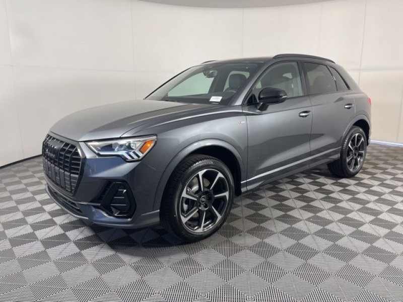 2025 Audi Q3 Premium Plus WA1EECF35S1083913