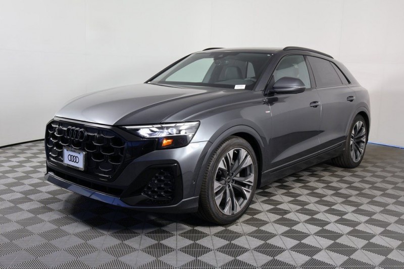 2026 Audi Q8 55 Premium WA1EVBF17TD003908