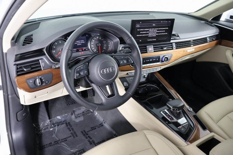 2022 Audi A4 40 Premium WAUABAF40NN003177