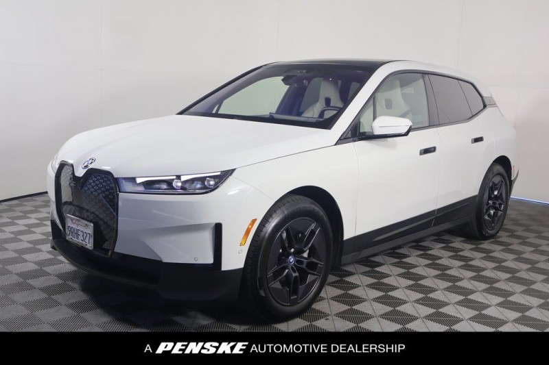 2025 BMW iX xDrive50 WB523CF0XSCT69552
