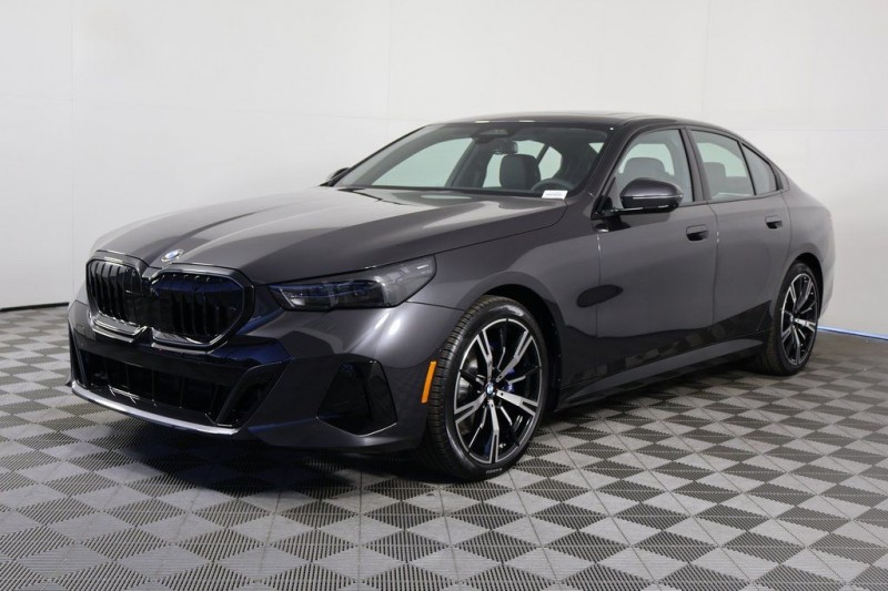 2026 BMW 5 Series 530i WBA43FJ02TCW31553