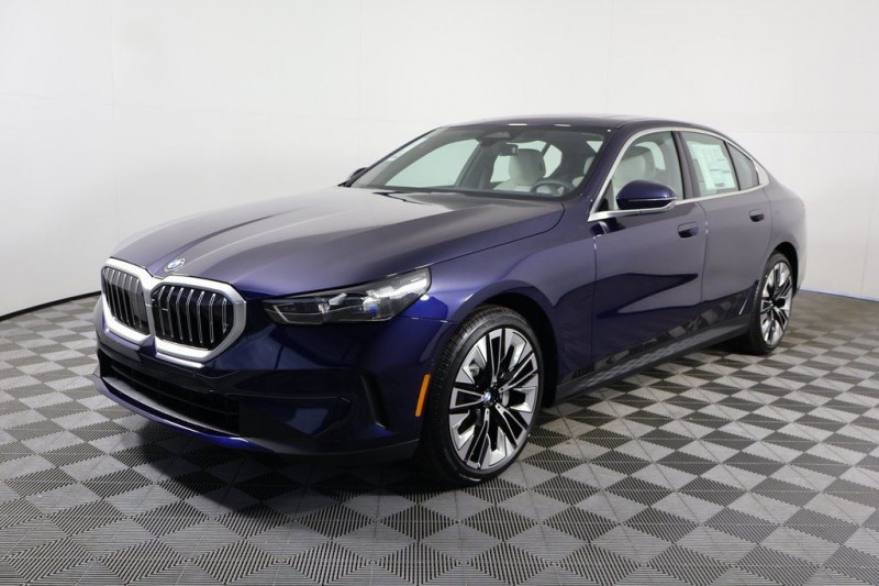2026 BMW 5 Series 530i WBA43FJ03TCW67672