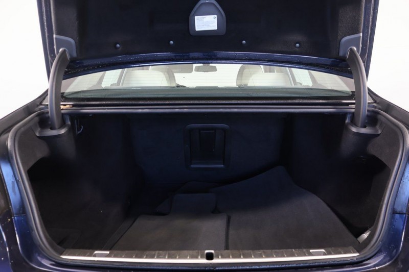 2020 BMW 7 Series 740i WBA7T2C04LCD48514