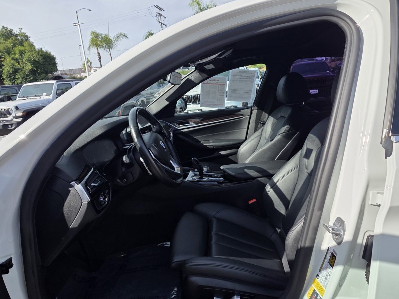 2020 BMW 5 Series 530e iPerformance WBAJA9C05LCD42628