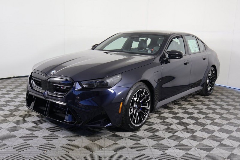 2026 BMW M5 Base WBS83FK02TCW28356