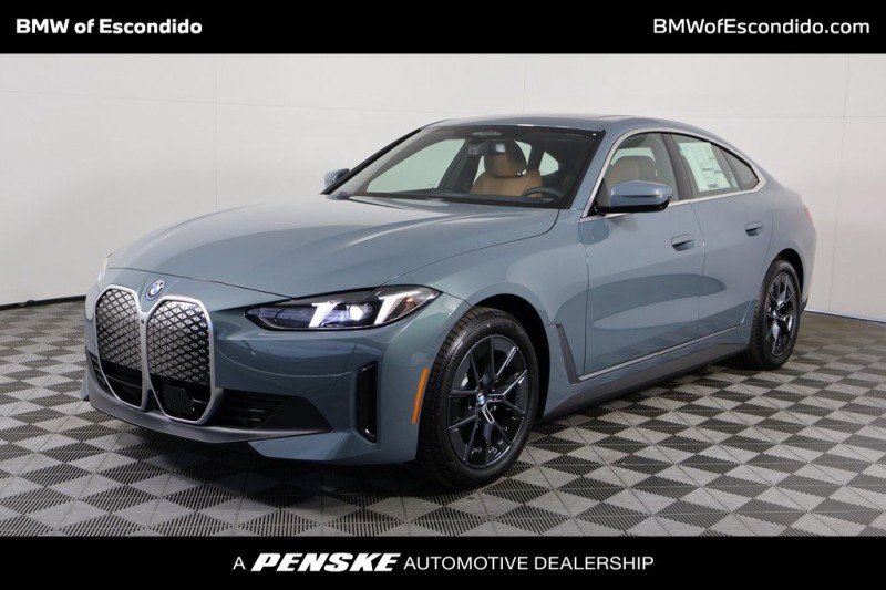 2025 BMW i4 eDrive40 WBY23HD06SFV82144