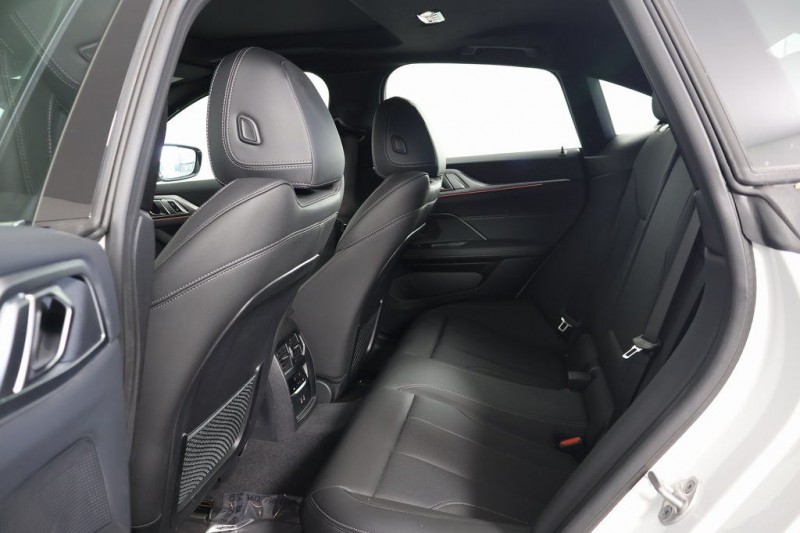 2024 BMW i4 eDrive35 WBY43AW04RFR60131