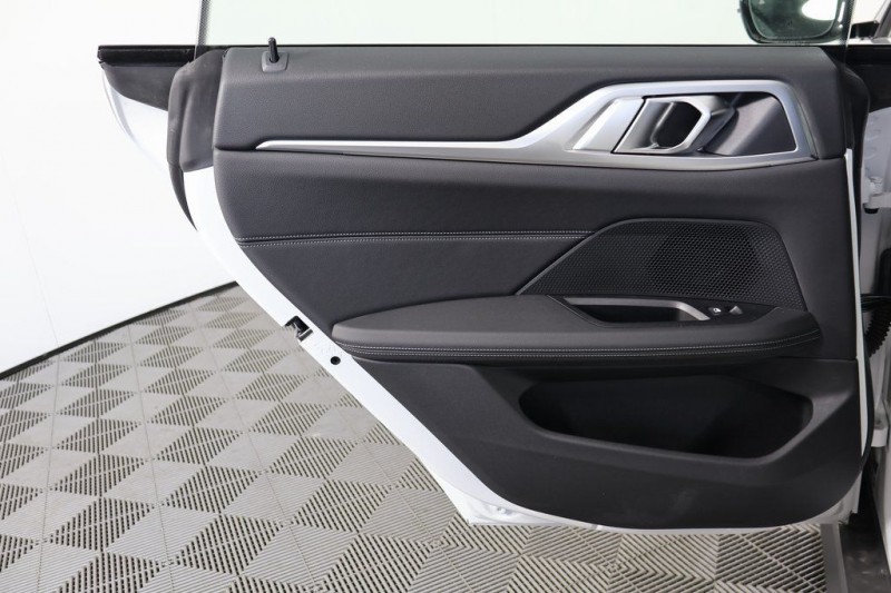 2024 BMW i4 eDrive35 WBY43AW04RFR60131