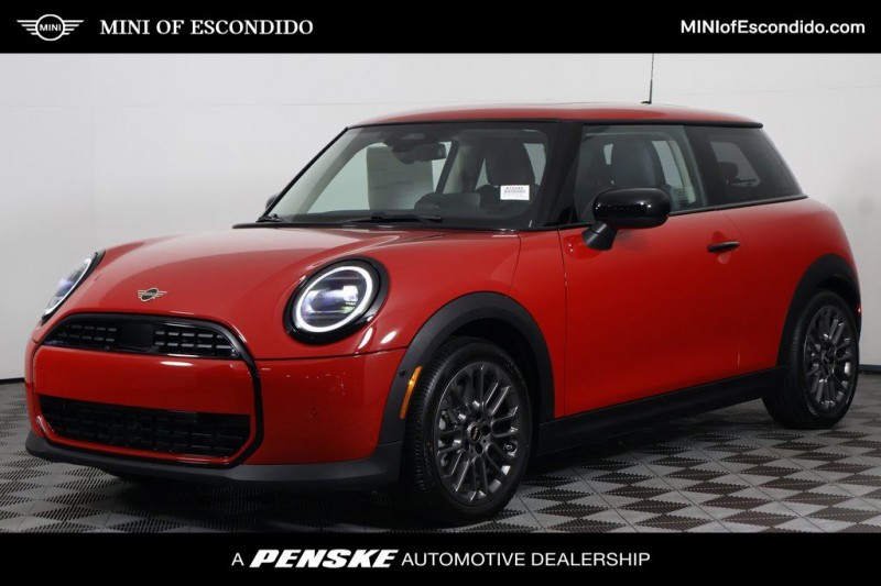 2025 MINI Cooper 2 Door Hardtop Signature Plus WMW13GD08S2X14980 2025 MINI Cooper 2 Door Hardtop Signature Plus WMW13GD08S2X14980