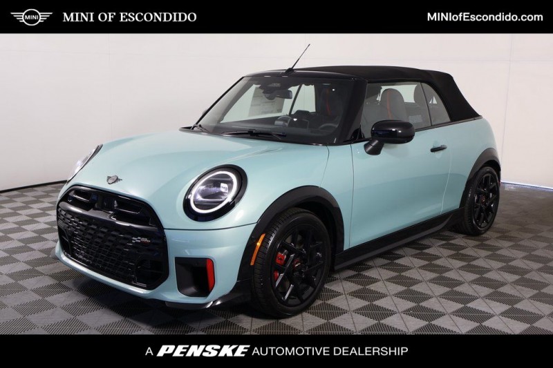 2026 MINI Convertible  WMW33GX01T2X66084