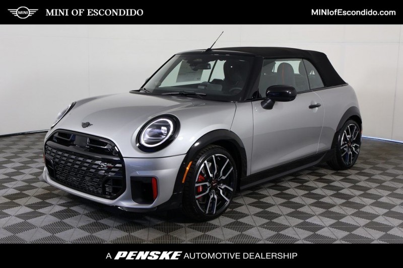 2026 MINI Convertible  WMW33GX09T2X66012