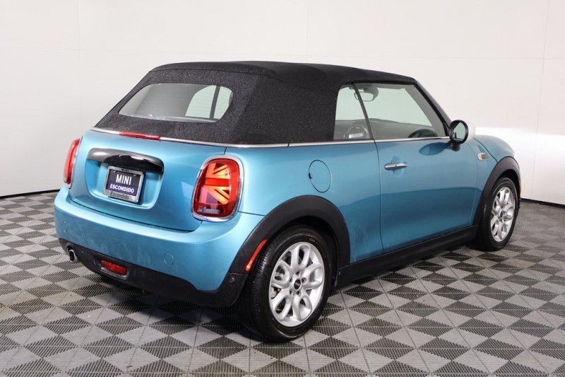 2021 MINI Cooper  WMWWJ3C04M3M37439