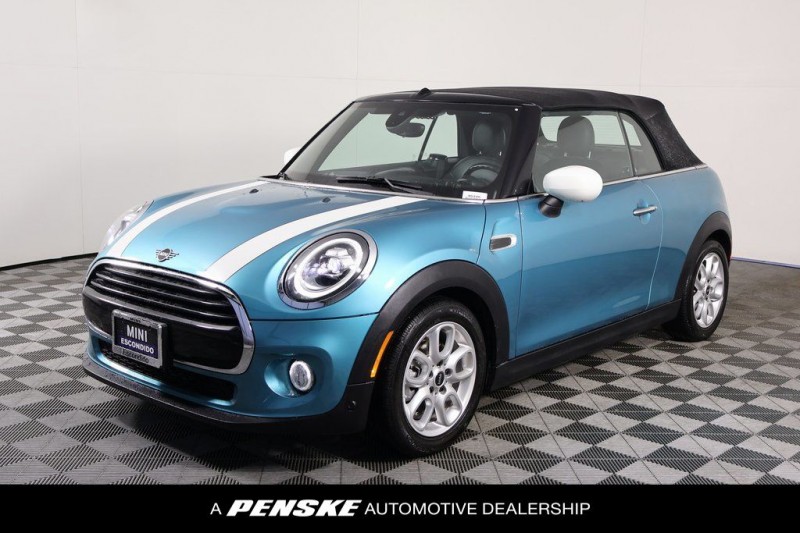 2021 MINI Convertible Base's photo
