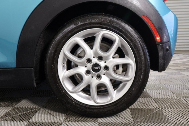 2021 MINI Cooper  WMWWJ3C04M3M37439