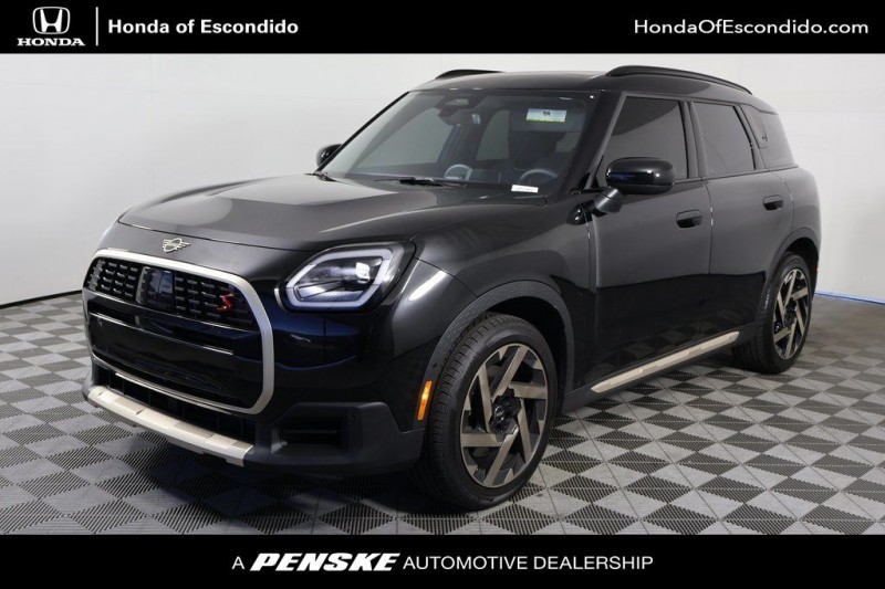 2025 MINI Countryman