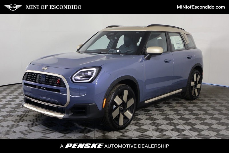 2026 MINI Cooper S Countryman Base WMZ23GA03T7T86366